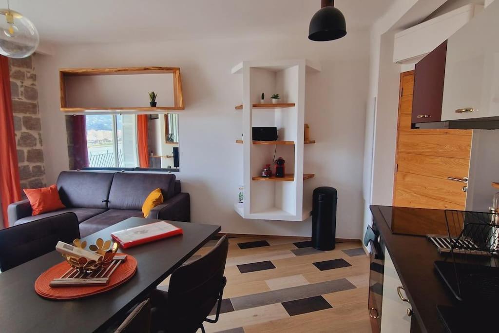 Magnifique Appartement Avec Balcon Vue Mer A L'Entree D'Ajaccio Ajaccio  Exterior foto
