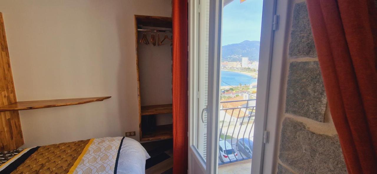 Magnifique Appartement Avec Balcon Vue Mer A L'Entree D'Ajaccio Ajaccio  Exterior foto