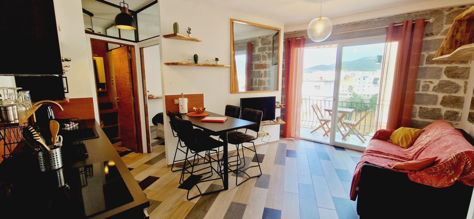 Magnifique Appartement Avec Balcon Vue Mer A L'Entree D'Ajaccio Ajaccio  Exterior foto